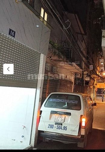 Chính chủ bán nhà mặt ngõ 20m ra phố Đội Cấn