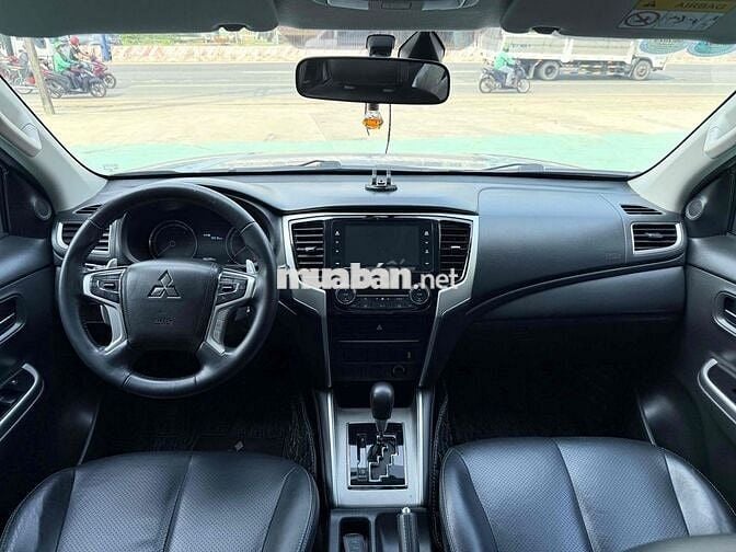 Mitsubishi Triton 2021 4x2 AT Mivec Premium