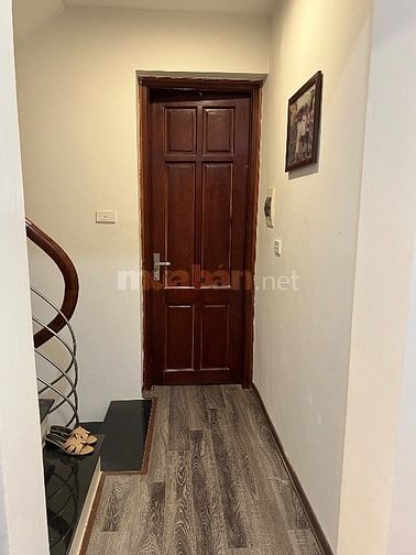 Chính chủ bán nhà mặt ngõ 20m ra phố Đội Cấn