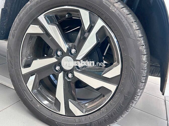 Mitsubishi Xpander 2024 Premium 1.5 AT - 10000 km