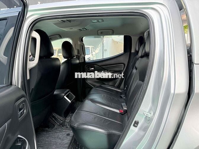 Mitsubishi Triton 2021 4x2 AT Mivec Premium