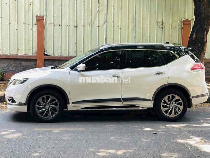 Nissan X trail 2017 2.5 SV 4WD Premium - 109000 km