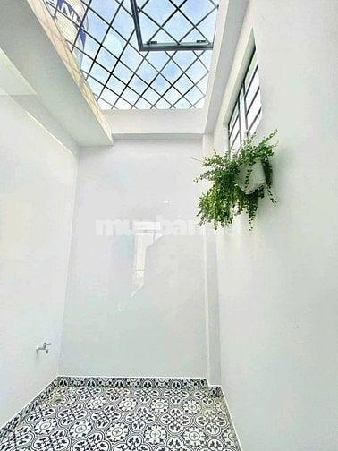 Bán nhà phố giá siêu tốt|đường Nguyễn Khoái P2 Q4|hem xe hơi|DT 40,8m2