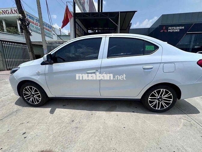 Xe lướt Attrage Mt 2023 giá 300Triệu