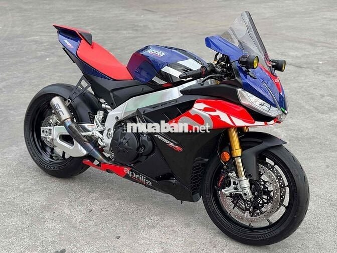 Cần bán Aprilia RSV4 1100 Factory 2022