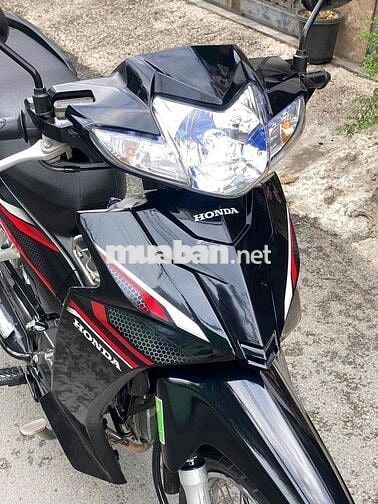 Honda Wave Blade 2022 mới 98% bs61 chính chủ