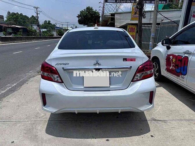 Xe lướt Attrage Mt 2023 giá 300Triệu