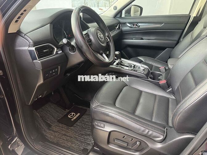 Mazda CX 5 2020 premium 2.0L FWD - 67668 km