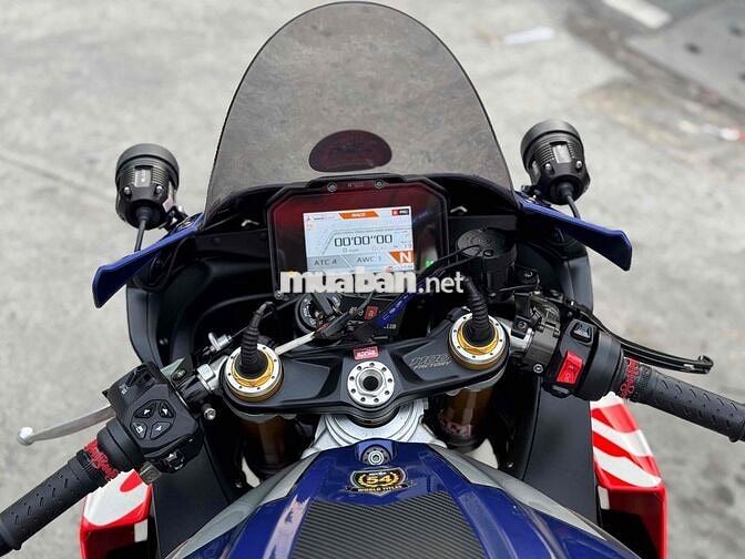 Cần bán Aprilia RSV4 1100 Factory 2022