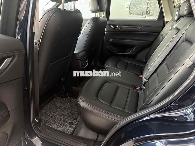 Mazda CX 5 2020 premium 2.0L FWD - 67668 km