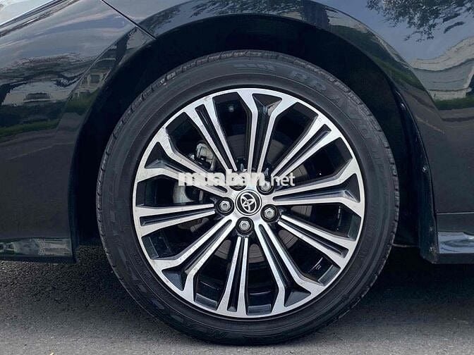 Toyota Corolla Altis 2023 1.8V - 28000 km