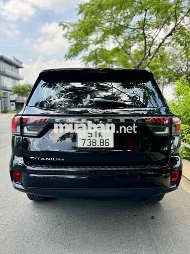 Ford Everest Model  2023 Titanium 4x2 AT