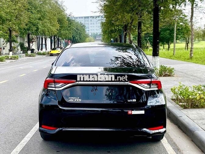 Toyota Corolla Altis 2023 1.8V - 28000 km