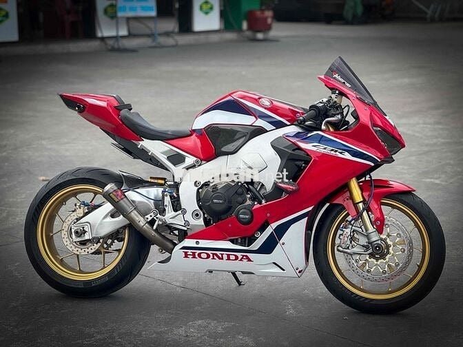 Cần bán Honda CBR1000RR SP1 ĐKLĐ 2019