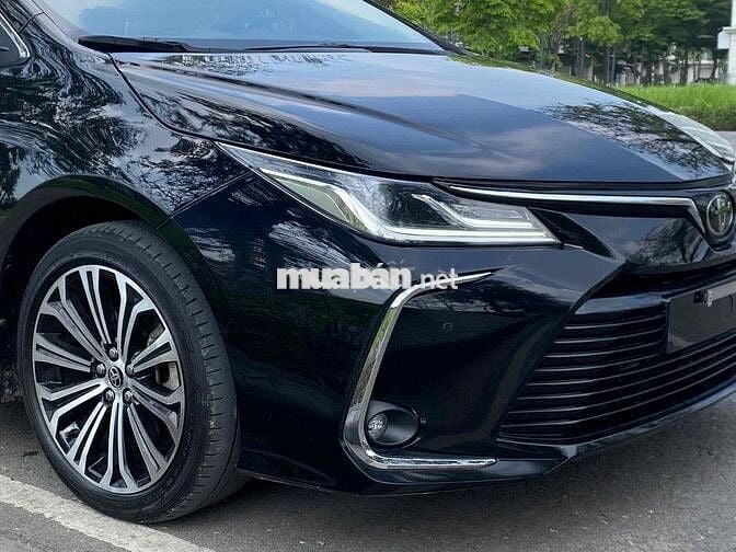 Toyota Corolla Altis 2023 1.8V - 28000 km