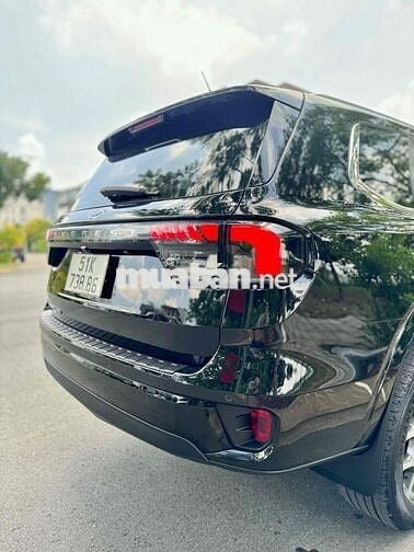 Ford Everest Model  2023 Titanium 4x2 AT