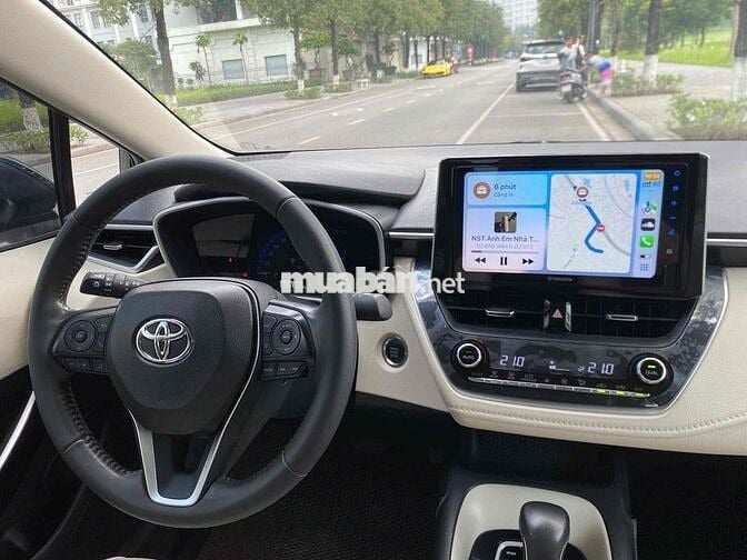 Toyota Corolla Altis 2023 1.8V - 28000 km