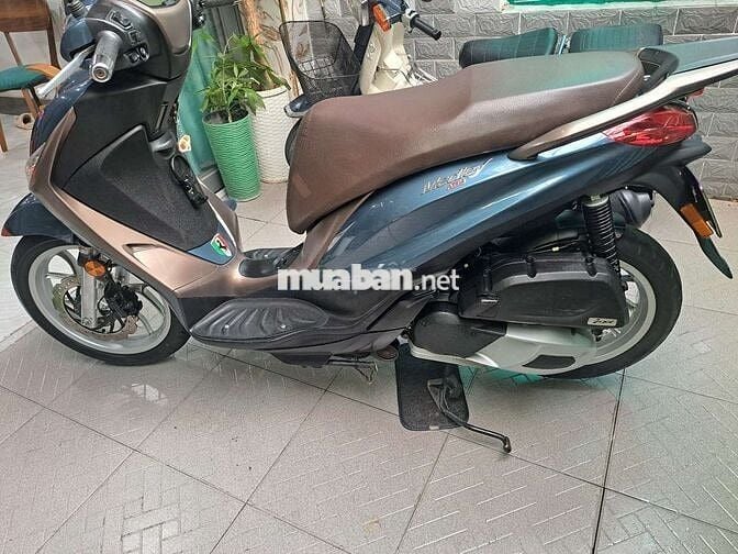Piaggio Medley 2021 ABS Đèn Led Xe đẹp sơn zin