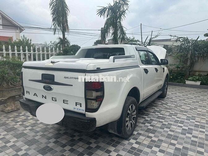 Ford Ranger 2015 model mới  XLS 2.2 4x2 AT