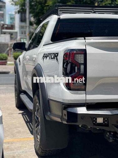 Hãng Ford bán Raptor 2024 siêu lướt như mới99%