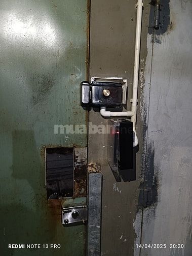 KHOÁ VÂN TAY THÔNG MÌNH NHÀ TRỌ