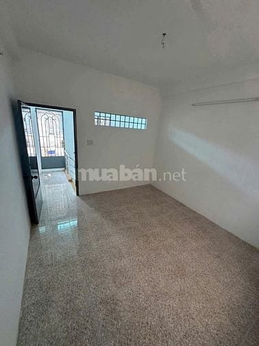 Nhà 3 lầu (5pn 3wc) để ở và buôn bán - 15TR