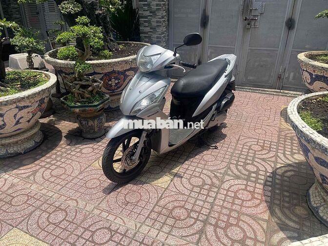 Bán xe Vision Fi nhập Indo,Bst72 đời 2011,xe đẹp g