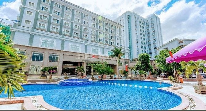 Cho thuê phòng khách sạn gần Trần Phú gần biển giá chỉ từ 3.6 triệu