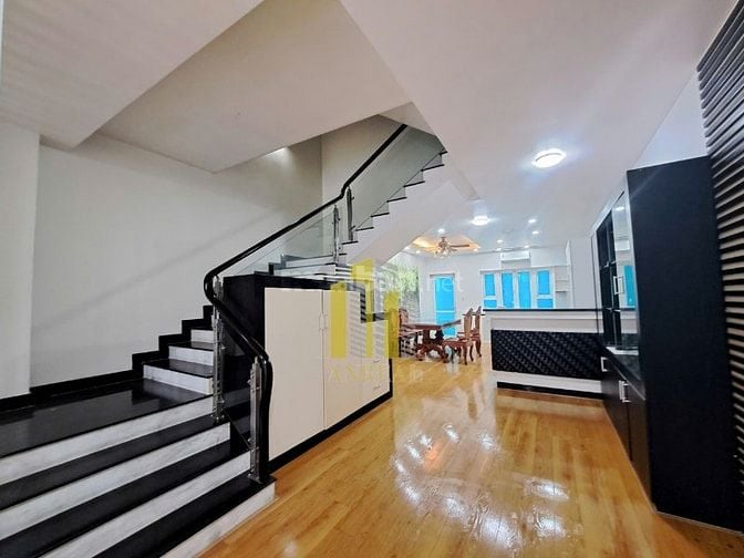 NHÀ PHỐ GẦN TRẦN LỰU HẦM 4 LẦU 5 PHÒNG - CÓ SẴN NỘI THẤT GIÁ 35 TRIỆU