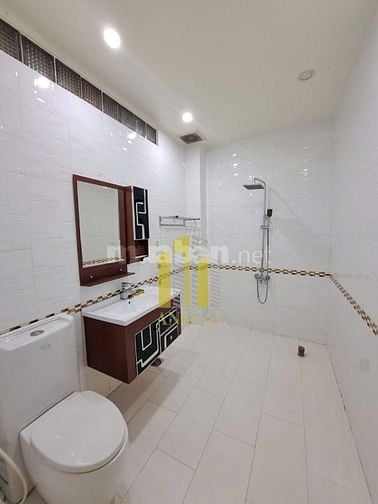 NHÀ PHỐ GẦN TRẦN LỰU HẦM 4 LẦU 5 PHÒNG - CÓ SẴN NỘI THẤT GIÁ 35 TRIỆU