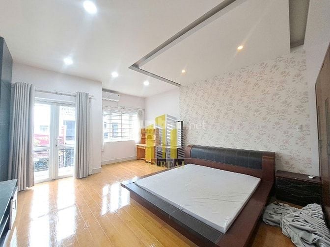 NHÀ PHỐ GẦN TRẦN LỰU HẦM 4 LẦU 5 PHÒNG - CÓ SẴN NỘI THẤT GIÁ 35 TRIỆU