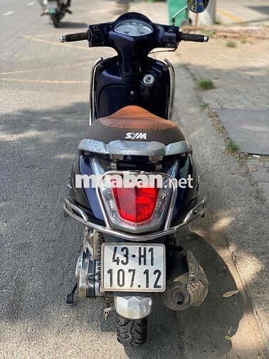 atila alizabet fi phun xăng điện tử