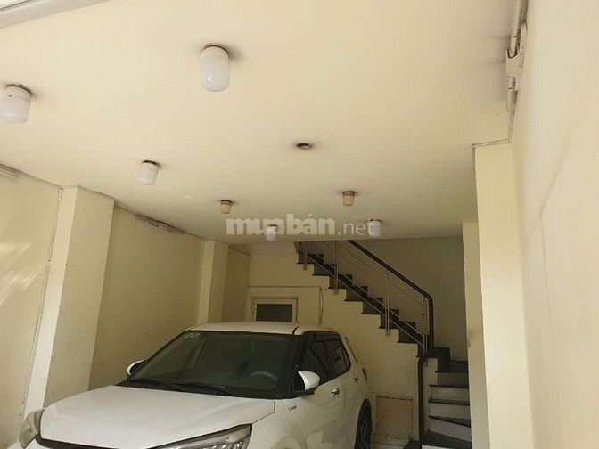 Cho thuê nhà mặt phố Ngô Gia Tự, trung tâm Quận, Phường 2, Quận 10