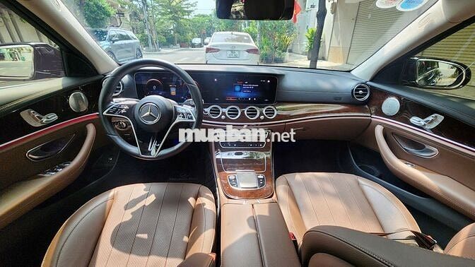 Gia đình cần bán E200 model 2023 đi 28.000 km