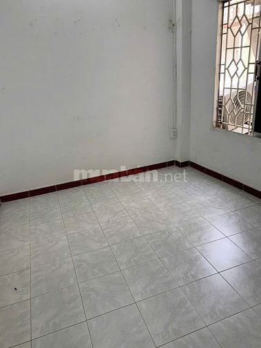 Cho thuê nhà 2 lầu rẻ đẹp có 3 phòng ngủ nguyễn văn nghi p7 gò vấp 9tr