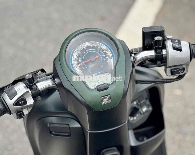 Honda Scoopy 110 2024