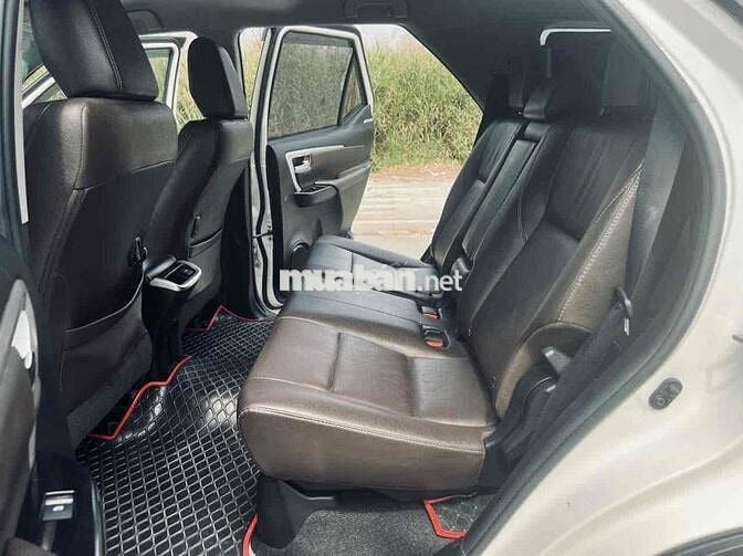 Toyota Fortuner 2018 2.7V 4x2 Odo: 80000km✨