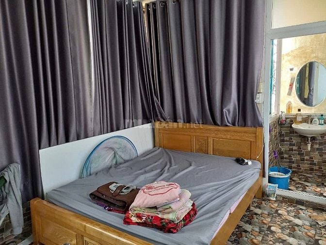 Cho thiê phòng máy lạnh 965/27 quang trung, 30m2 giá 2,6tr/th
