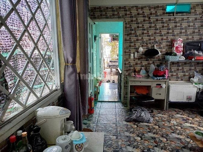 Cho thiê phòng máy lạnh 965/27 quang trung, 30m2 giá 2,6tr/th