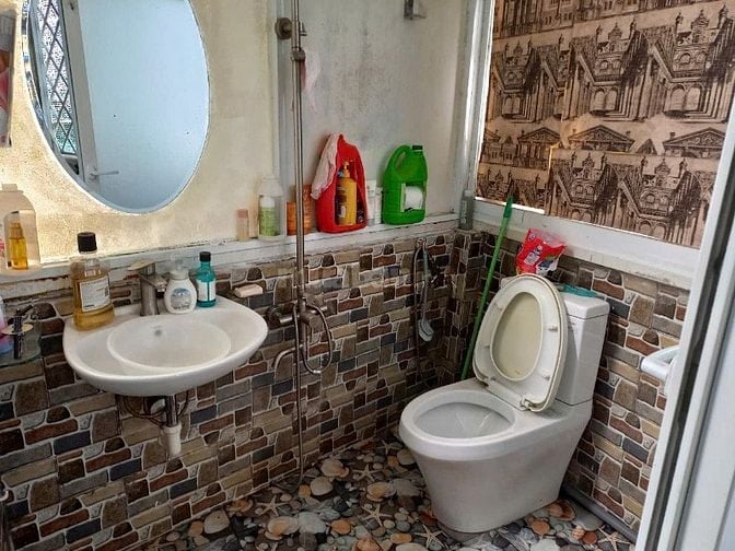 Cho thiê phòng máy lạnh 965/27 quang trung, 30m2 giá 2,6tr/th