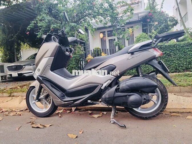 nhà dư  cần bán xe nmx còn mới zin tất cả