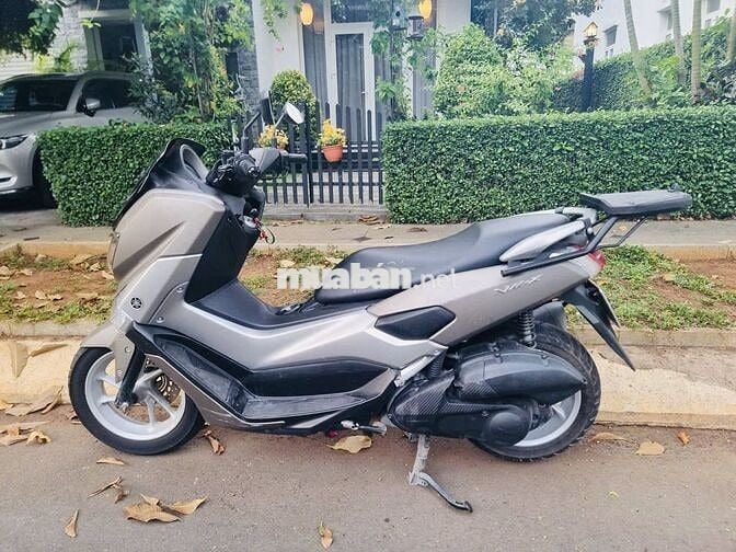 nhà dư  cần bán xe nmx còn mới zin tất cả