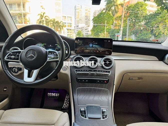 Mercedes Benz GLC200 4MATIC 2021 - 40000 km