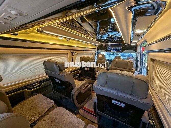 Limousine 10C AutoKingdom 2019 khoá dẹp - Odo 58k