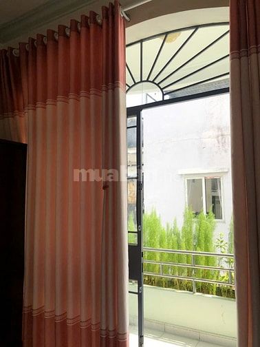 Phòng cho thuê Phú Nhuận có ban công giá 3,5-4,0 triệu/ tháng