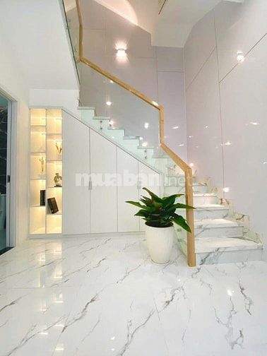 Bán nhà đường Cao Xuân Dục cách CoopMart Tuy Lý Vương 3p - 42m2 3ty240