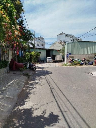 TẦM ĐẮC ! BÁN ĐẤT NỀN DIỆN TÍCH KHỦNG 8X16M Ở ĐƯỜNG 50 Q6. CHỈ 13,5 TỶ