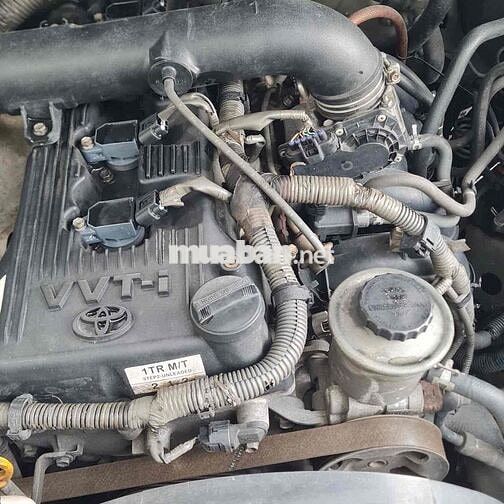 Toyota Innova 2012 E - 12345 km