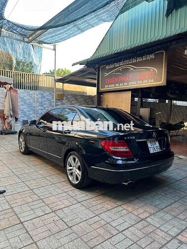 Mercedes Benz C Class 2012 C200 - 80000 km