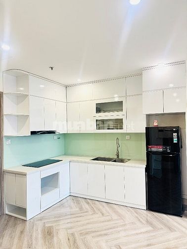 Chính chủ cho thuê căn 1 ngủ +1 full đồ đẹp tại Vinhomes OCP